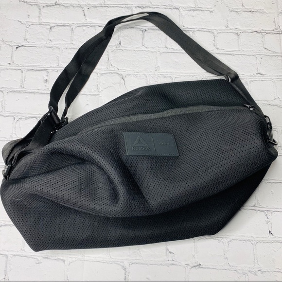 reebok duffle backpack